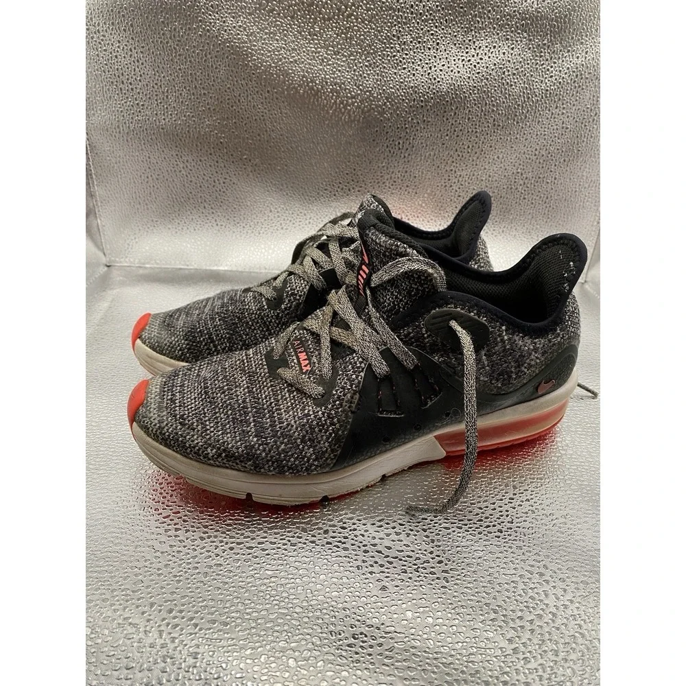 Nike‎ Air Max Boys Sneaker Black Gray Red Lace Up Breathable Size 5.5Y
